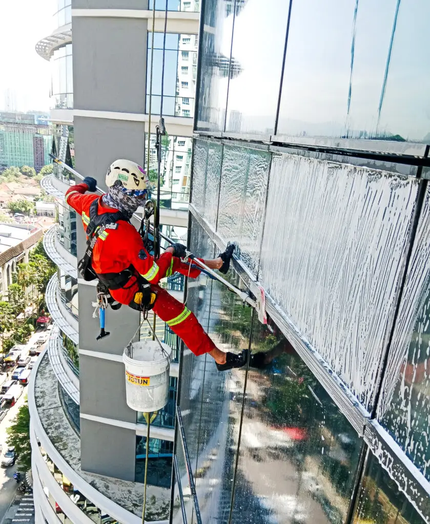 Vertical Pro Sdn Bhd High rise Cleaning Service
